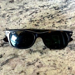 Rayban Wayfarer sunglasses